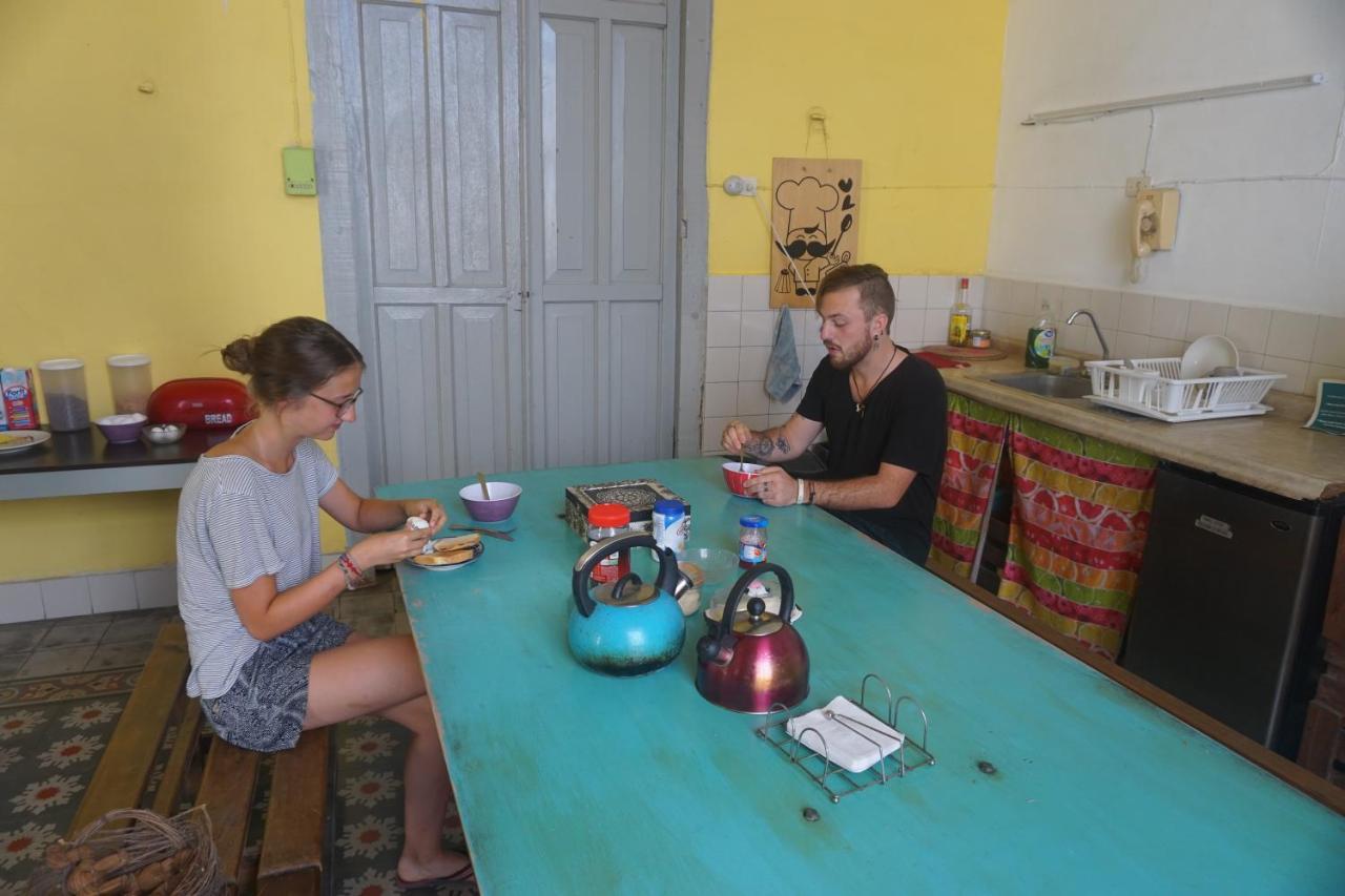 Akasha Hostel Мерида Экстерьер фото