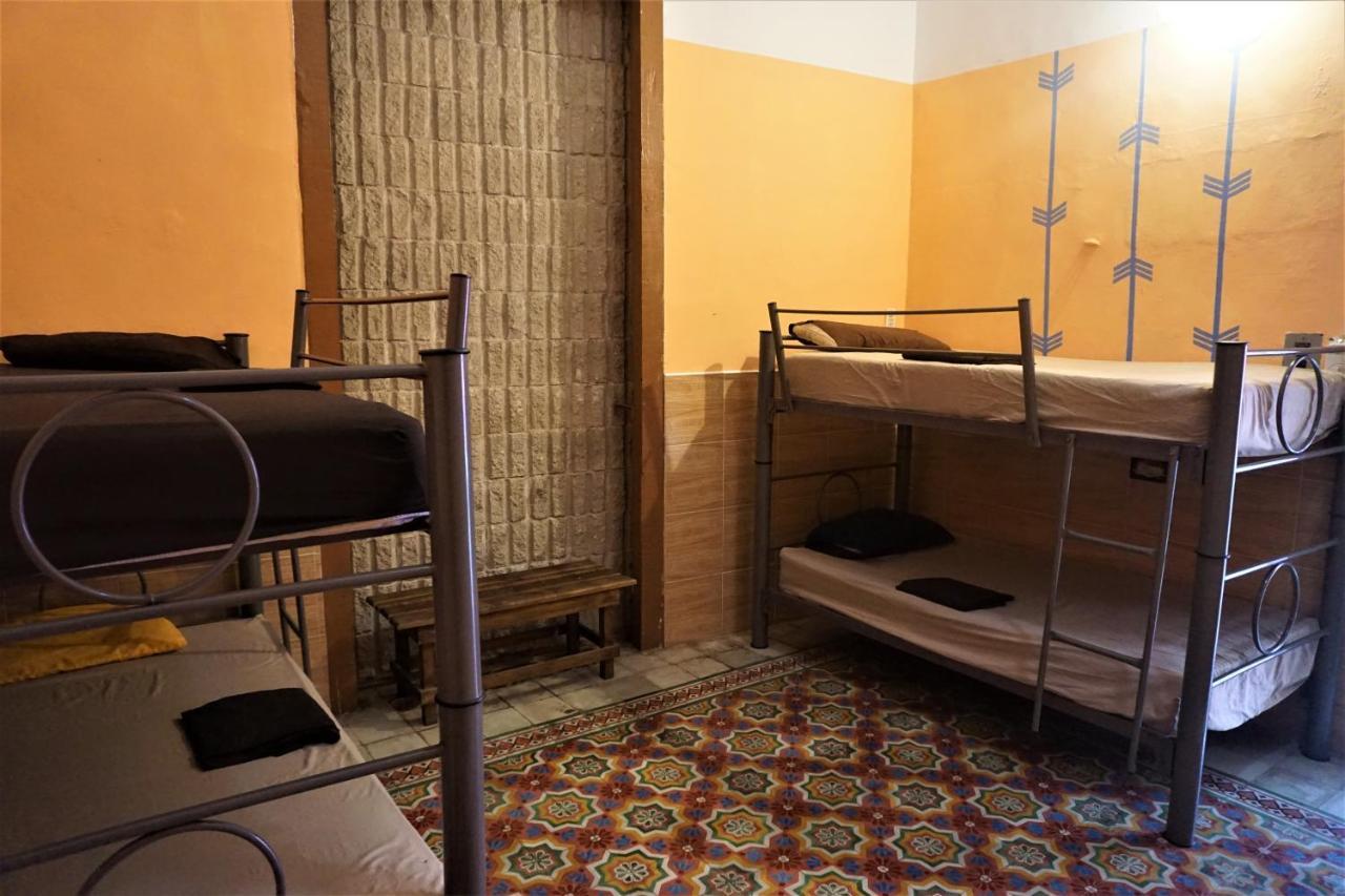 Akasha Hostel Мерида Экстерьер фото