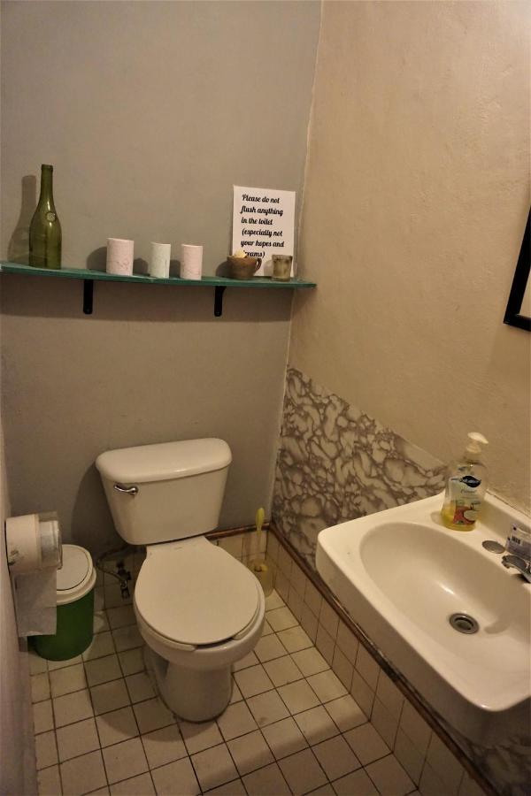 Akasha Hostel Мерида Экстерьер фото