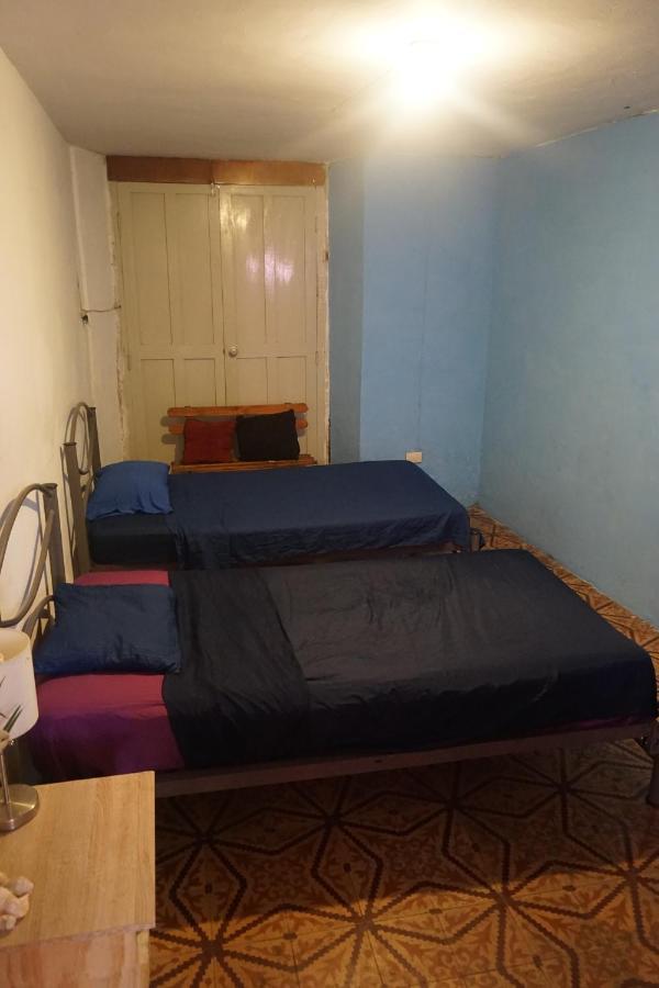 Akasha Hostel Мерида Экстерьер фото