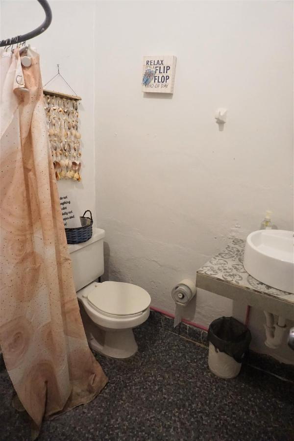 Akasha Hostel Мерида Экстерьер фото