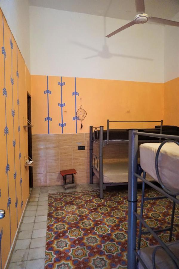 Akasha Hostel Мерида Экстерьер фото